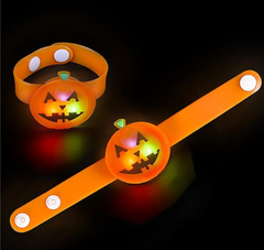 8.5" LIGHT-UP JACK-O-LANTERN SNAP BRACELET